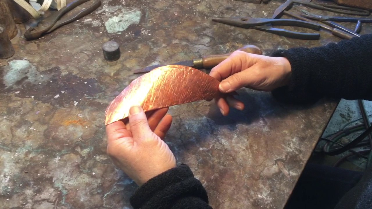 Rhonda Kap fold forming fountain leaves