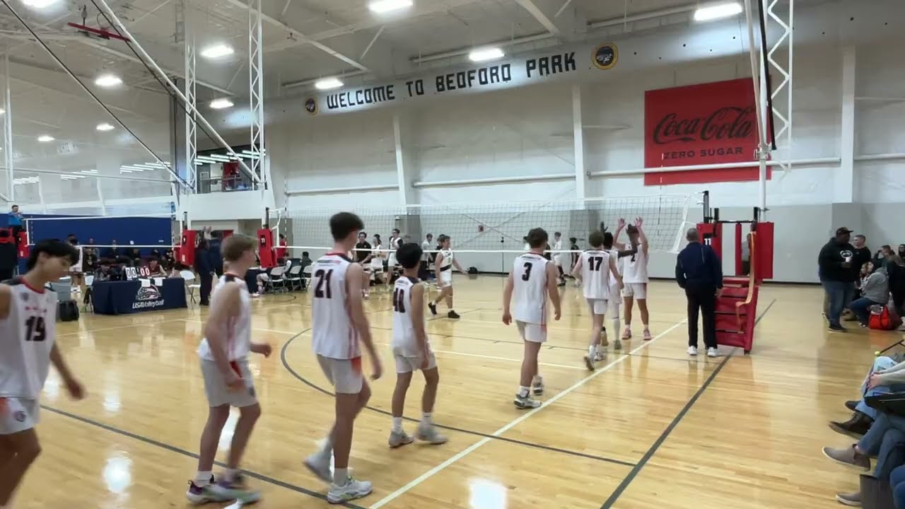 12/21/25 Chicago Elite Nike 16U VS Cyclones Boys 16