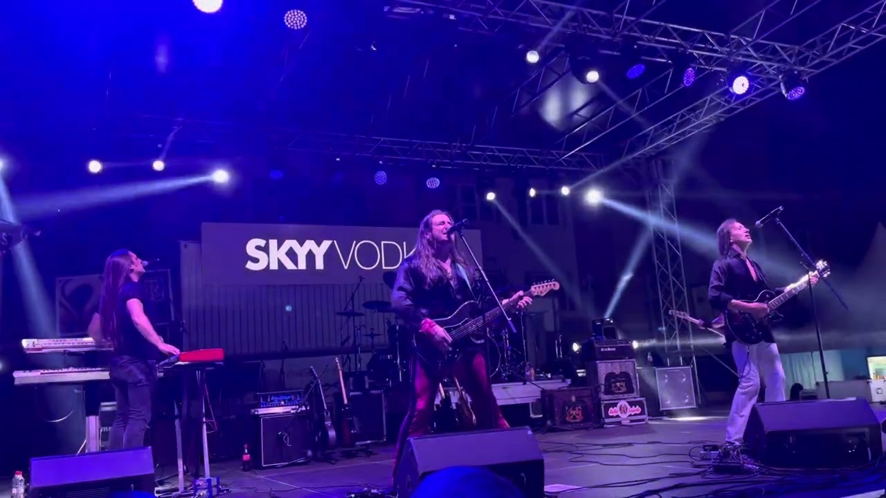 DIVLJE JAGODE - Motori live at LIVE STAGE FESTIVAL Sarajevo 2025