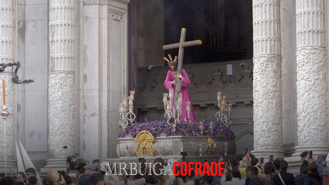 |4K| NAZARENO DE LA OBEDIENCIA BAJADA CATEDRAL | SÁBADO DE PASIÓN 2025 | AM ECCE MATER