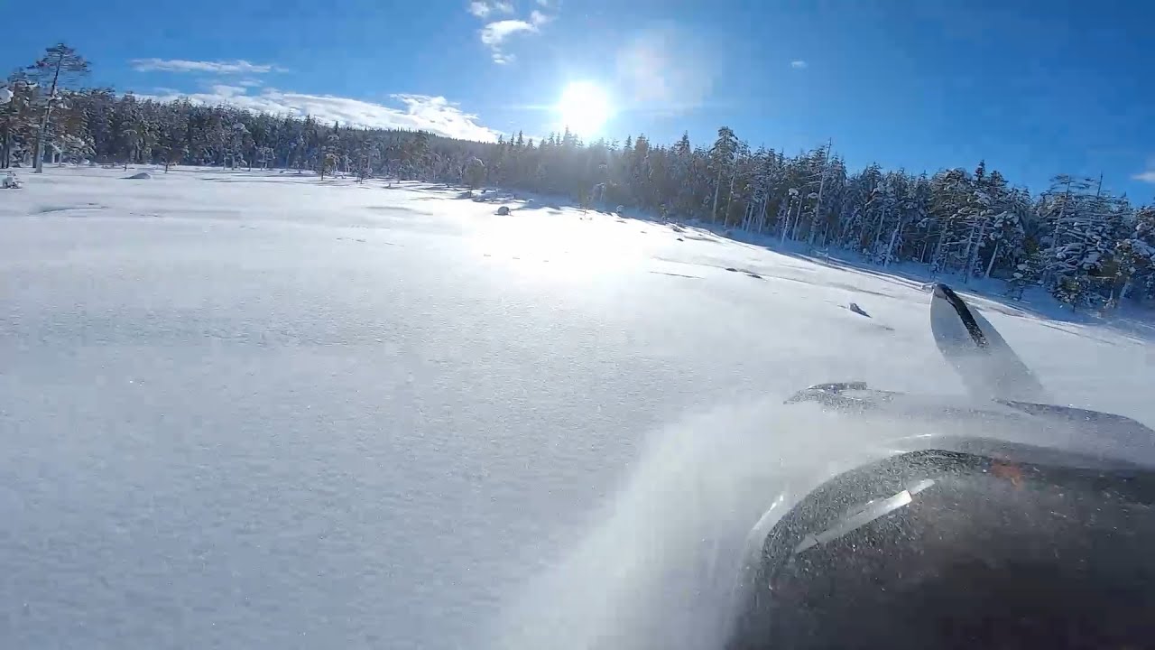 Häng med på en skotertur!