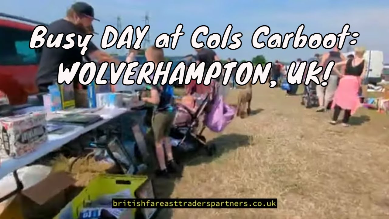 Hot Sunny Day at the Busy Carboot Sales | COLS CARBOOT , Wolverhampton, England, UK