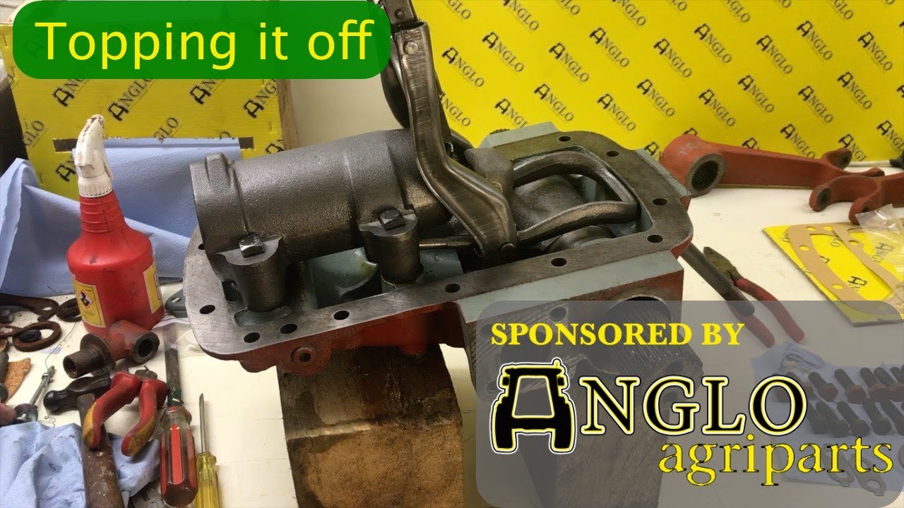 #63 Ferguson TED20 — Установка крышки гидравлического подъемника — с Anglo Agriparts