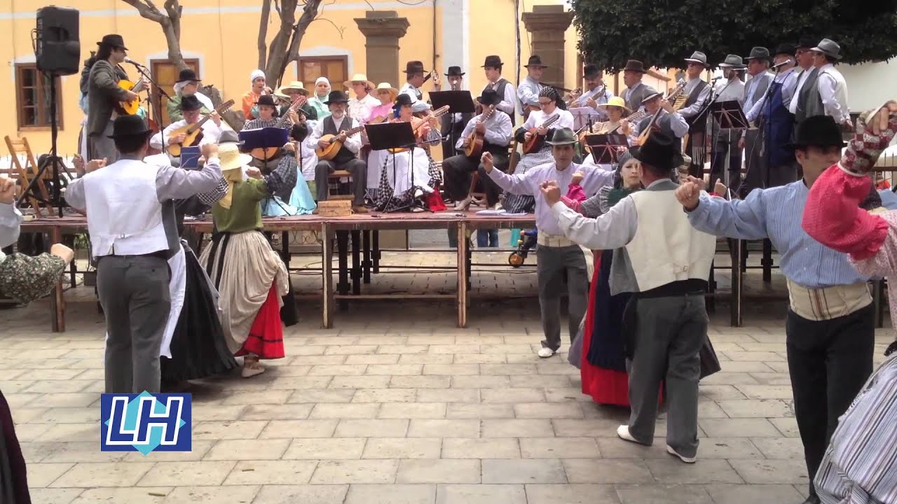 A.F. SURCO Y ARADO - FOLÍAS DE CUADRO - POR LUIS HERNÁNDEZ