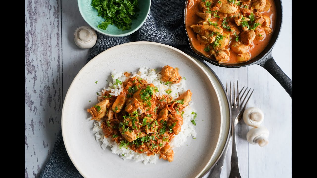 Gryderet Med Kylling - Nem Aftensmad - One Kitchen DK