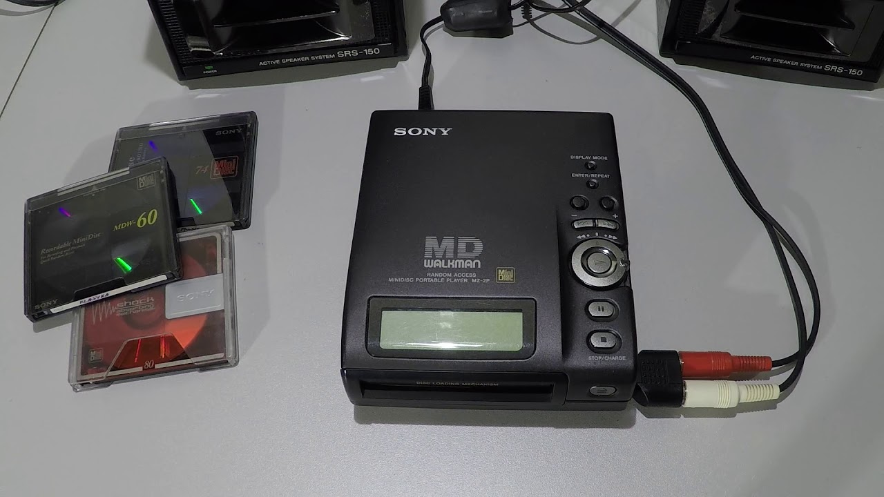 First Sony MiniDisc recorder MZ-1 player MZ-2P