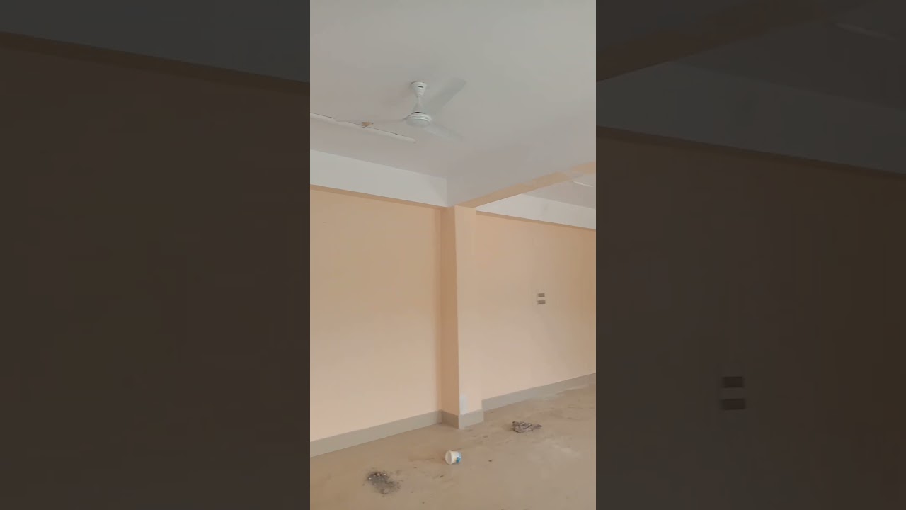 Diwar pe crack aya hai. #crack #cracksealing #crackrepair