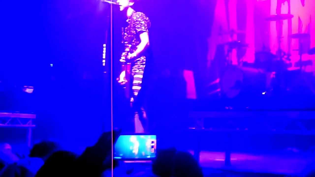 All Time Low - Therapy [Live @ 013 Tilburg]