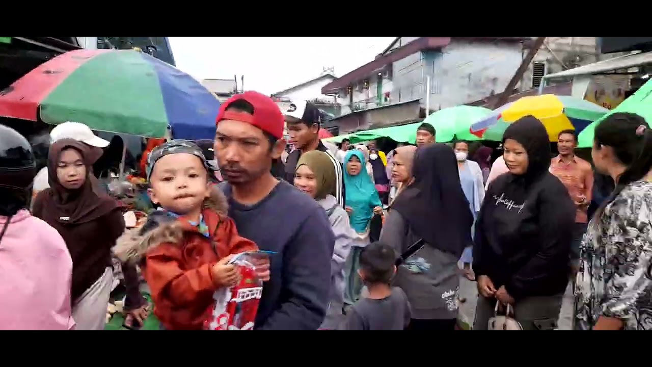 Suasana H-1 Ramadhan 18 feb 2026 di psr pg Tebas