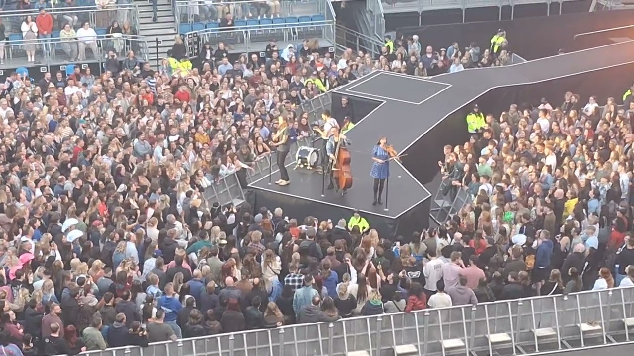 The lumineers - Charlie Boy . Edinburgh Castle