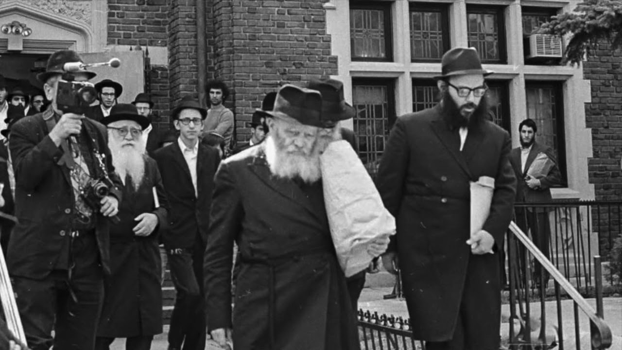 ניגון חב״ד ליובאוויטש - היכל נגינה, על אחת