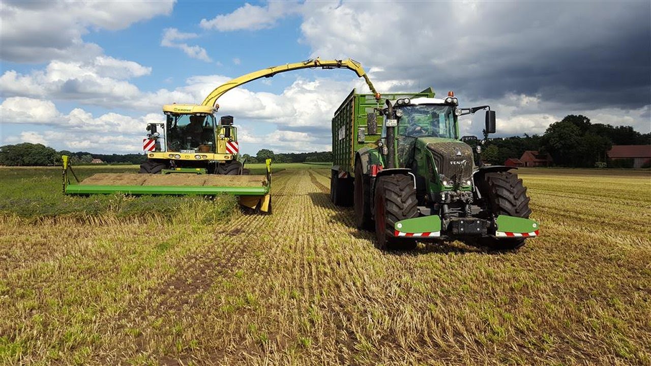 Fendt 826 met Krone BiG X XDisc 1100 Rogge GPS hakselen Trekkerweb