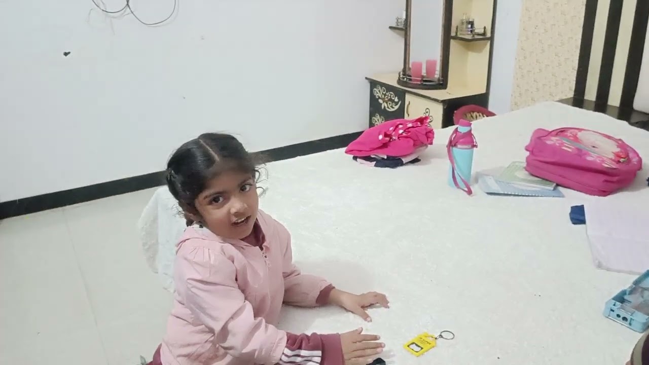 Tisha ki masti #tishakivideo #tishawithmummavlogs #tishavideo 
