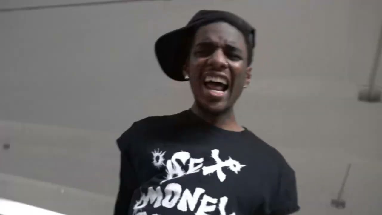 Lifelessgarments - So Trifey (Official Music Video)