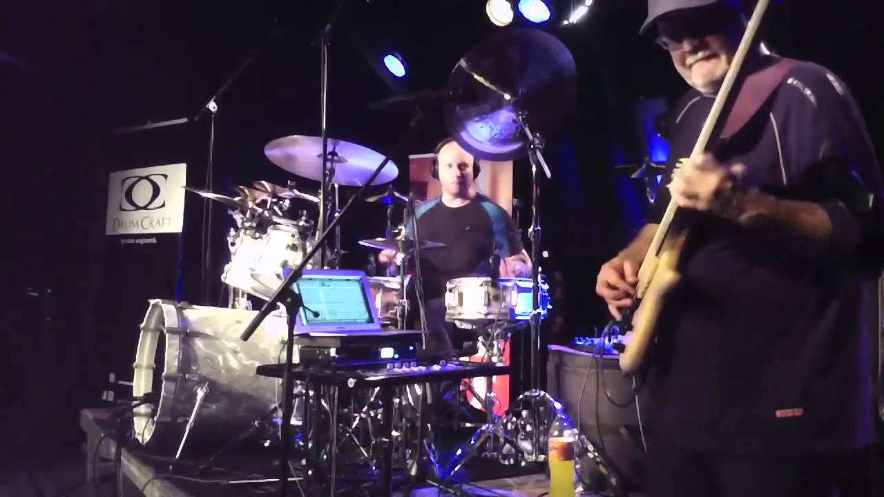 Gary Willis Gergo Borlai Dresden Drum & Bass Fest.