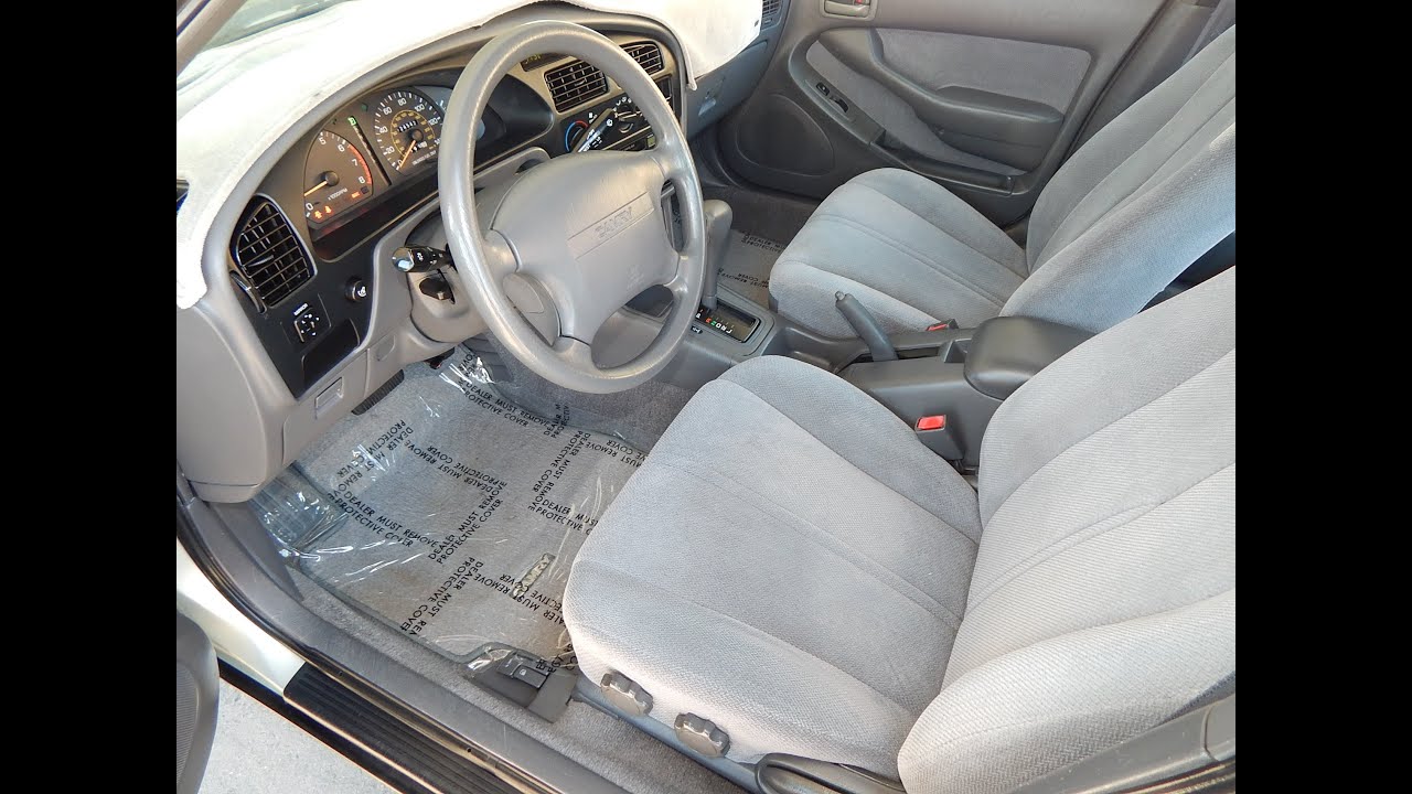 Видеообзор Toyota Camry LE TEST DRIVE 1995 года.