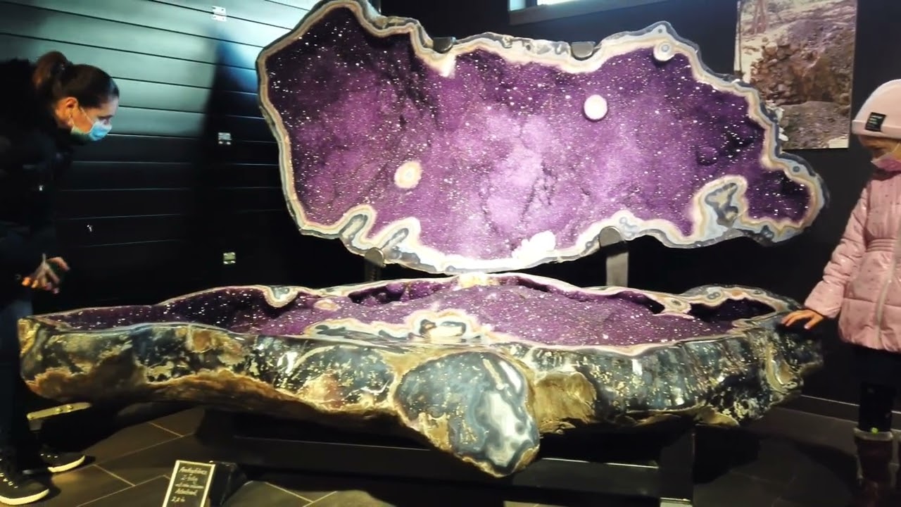 Welt der Kristalle Museum & Shop - Dietingen | 2022 HD