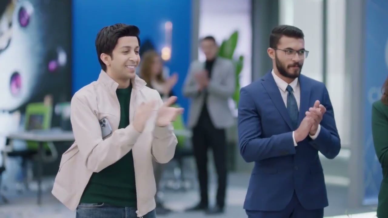 هتمووت من الضحك علي فرحه يوسف باللي لذيذ عمله و شرفه في الشركه كلها 😂 #في_بيتنا_روبوت
