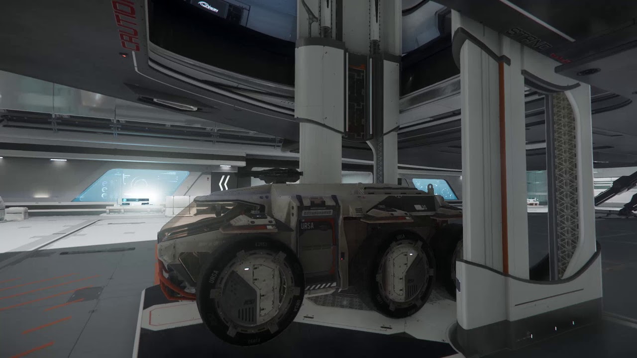 Loading the Ursa Rover into a 600i (including floating hangar bug fix)