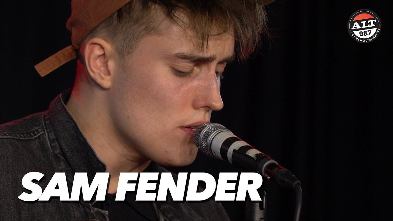 Sam Fender Covers Ariana Grande's 'Break Up With Your Girlfriend'