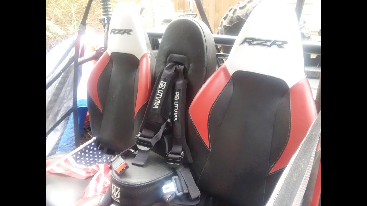 Bump seat for polaris rzr