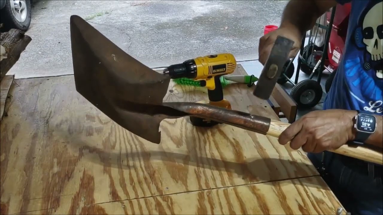How to properly replace a broken shovel handle