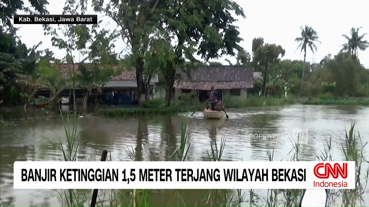 Banjir 1,5 Meter Masih Rendam Muaragembong, Warga Terpaksa Naik Perahu