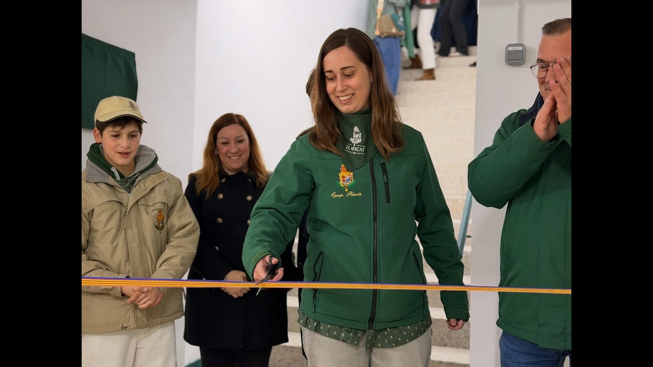 Resum de la inauguració del nou casal de la falla El Mercat d'Alzira