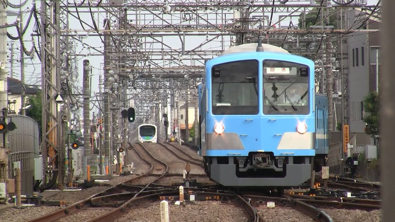 プロ野球ナイター開催日の休日日中の西武池袋線･狭山線西所沢駅（字幕入り）