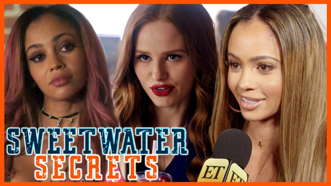 Riverdale: Vanessa Morgan Says Choni Is 