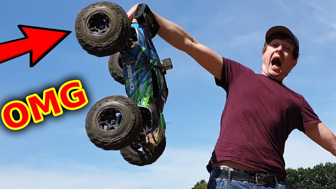 Thia RC Car is violent!
