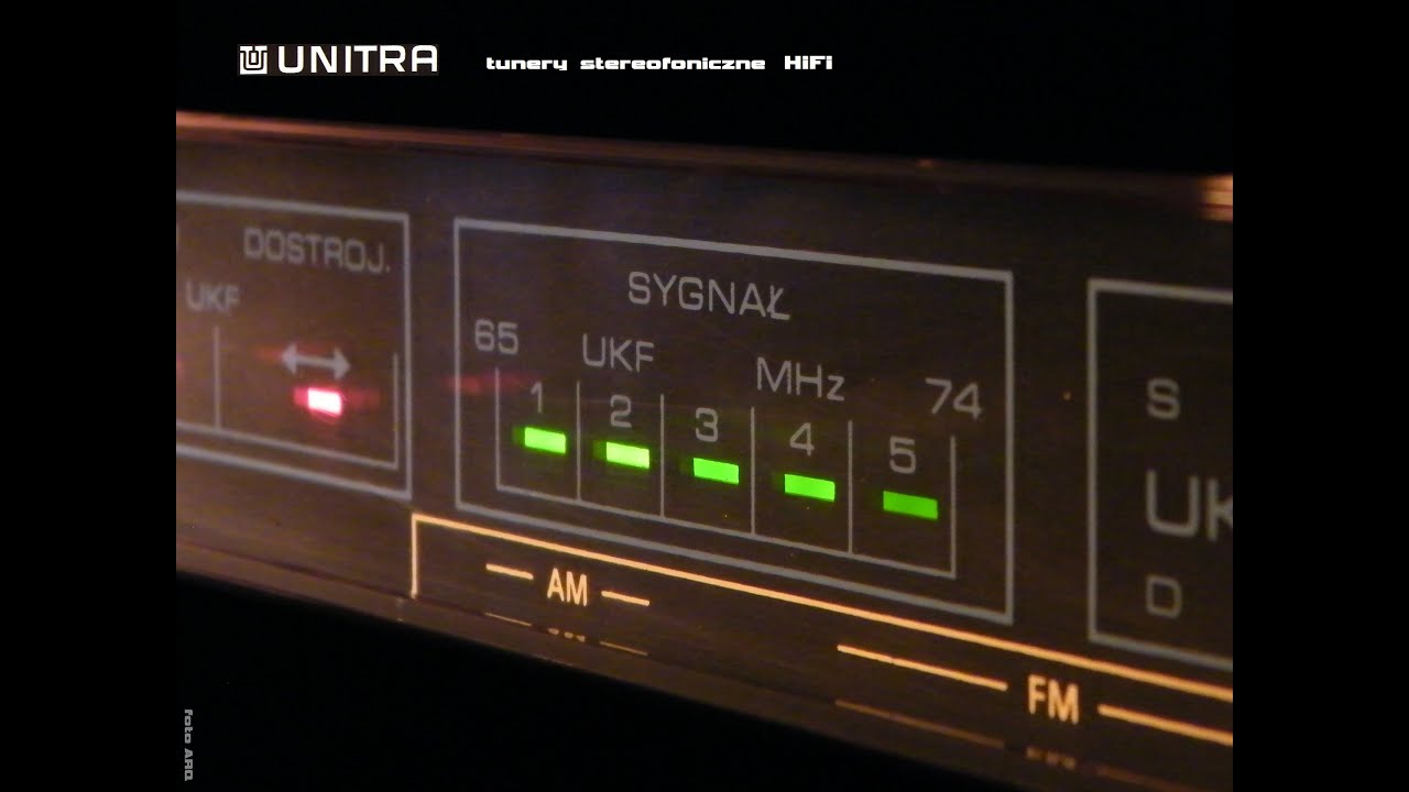 UNITRA DIORA - tuner stereofoniczny AS 642