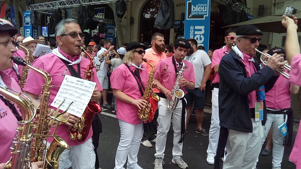 BANDA LOUS BERRETES - LA MANO DE DIOS - NIMES 2017