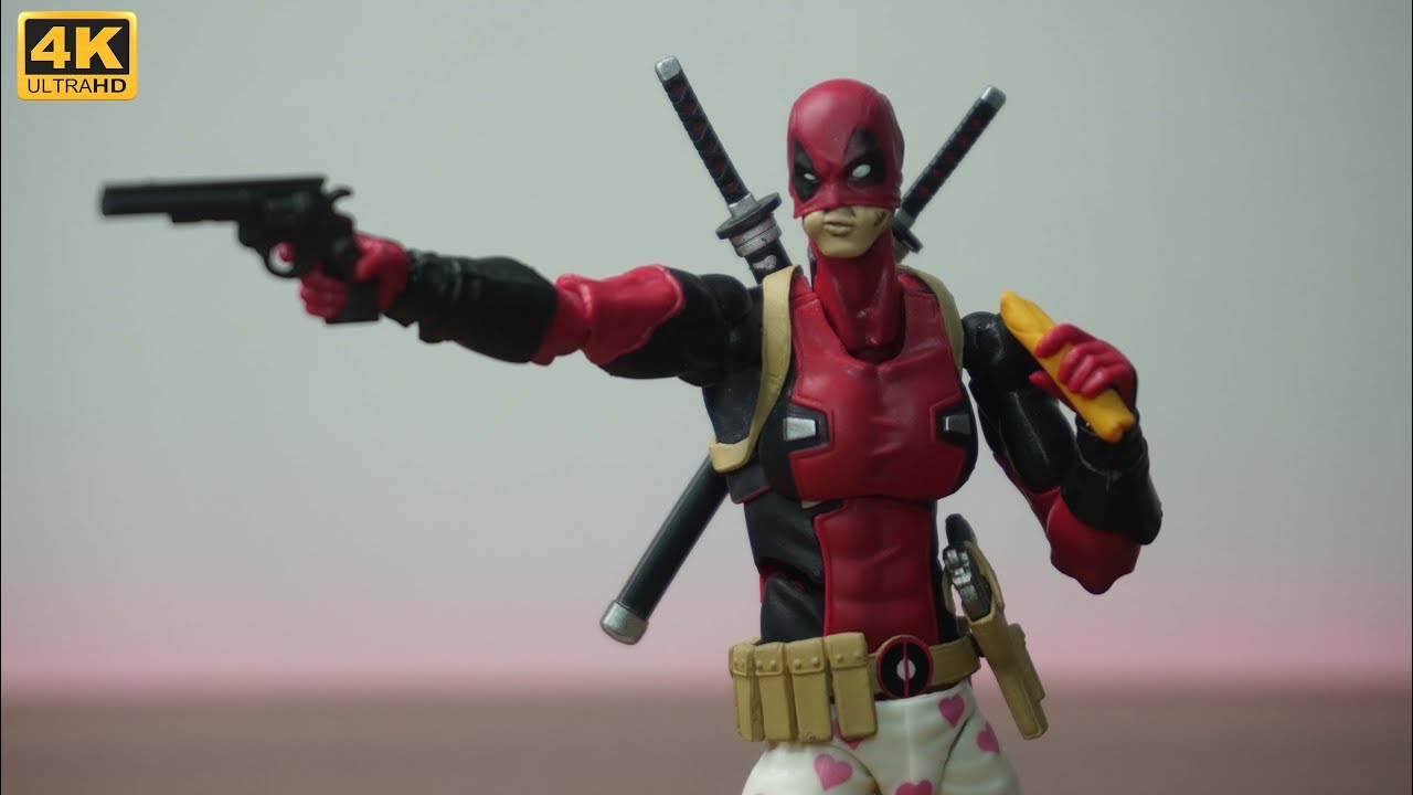 This is NOT the Figma Deadpool DX ver.