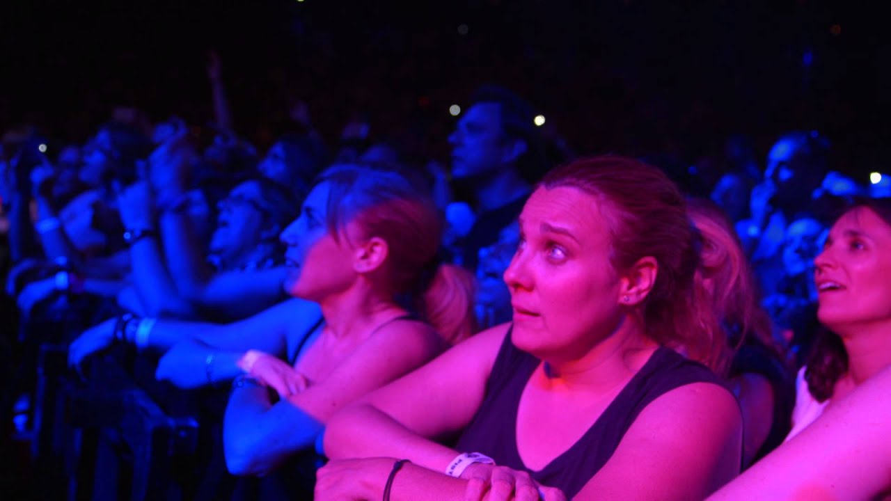 HOMBRES G - No te puedo besar (Concierto Las Ventas 2015)