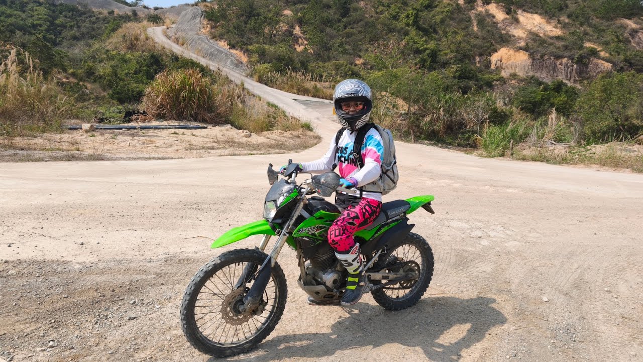 Moto girl
