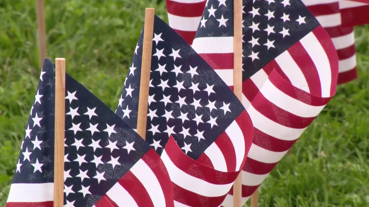 Military families, volunteers create annual flag garden on Boston Common