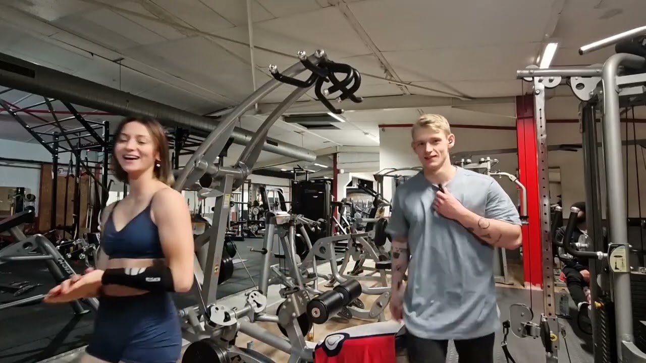 Grosse séance BACK(+biceps+arrière épaule)avec mon pokemon sauvage