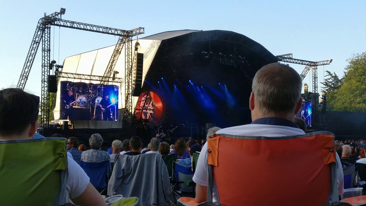 The Australian Pink Floyd Show, Shine on you crazy diamond, Rochester Castle 10/07/2018,