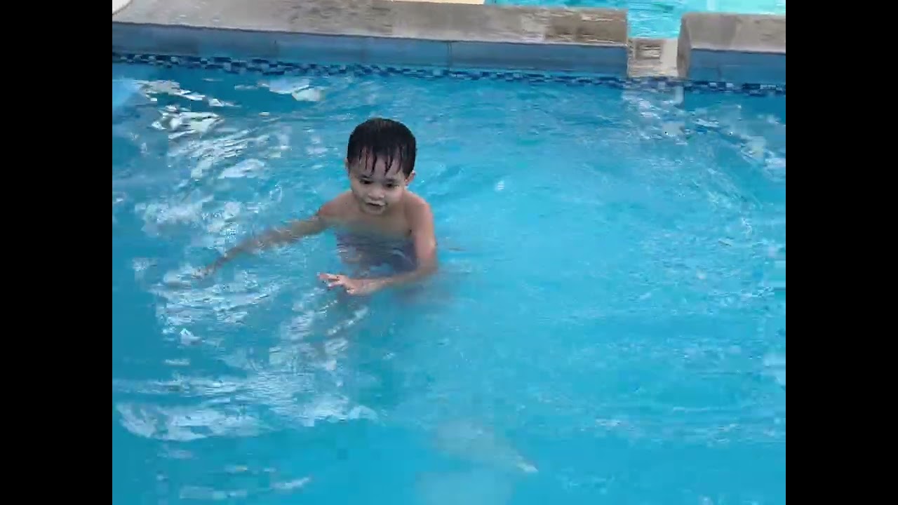 Mikkel’s Swimming at Microtel