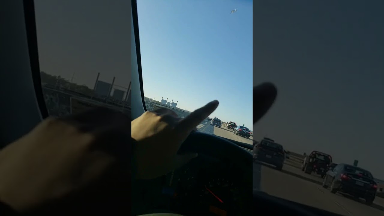 Solo road trip: ocean drive#drivingalone #oceanview #roadtrip #sunnyday
