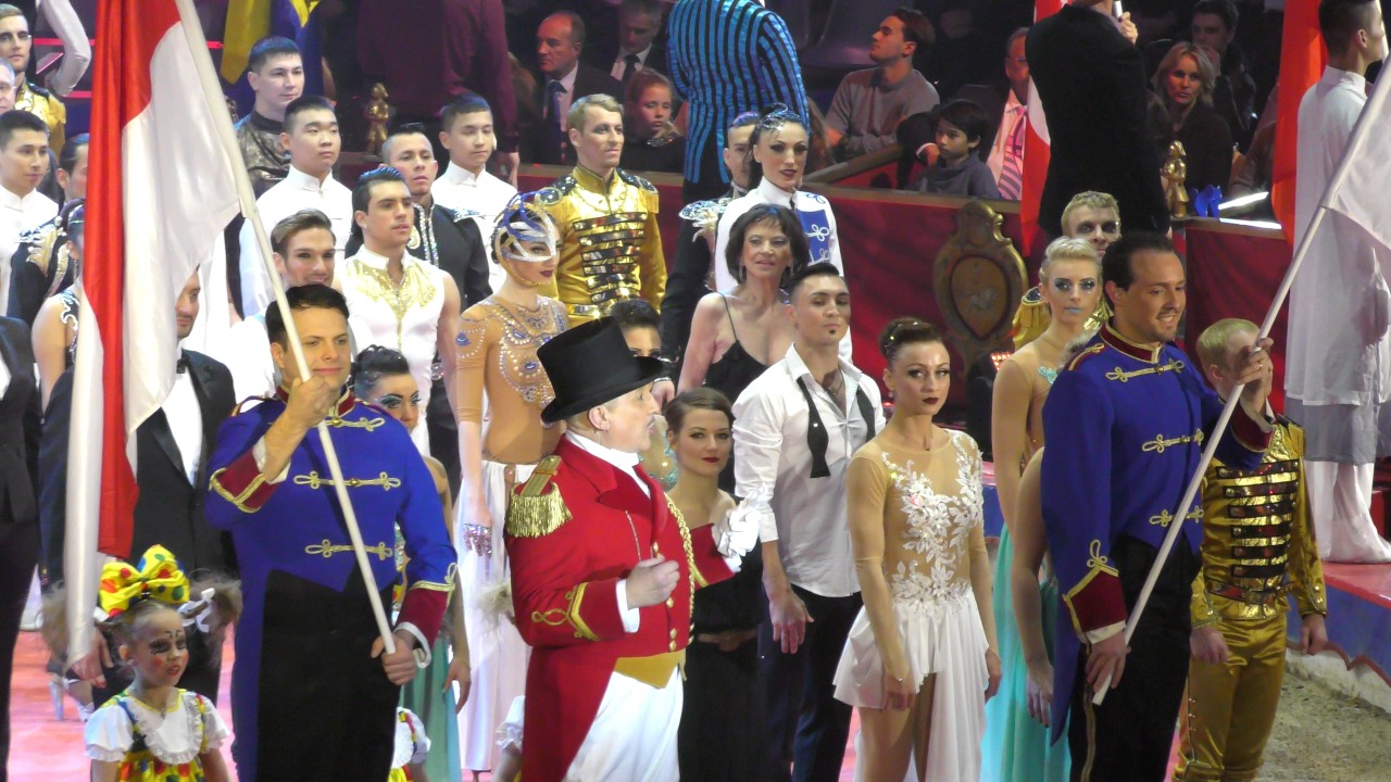 March to the stage - 41st International Circus Festival of Monte-Carlo 2017 4K