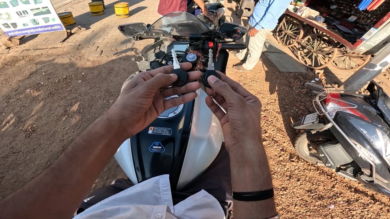 R15m ki duplicate key 🔑 kitne ki banti hai || yamaha r15m motovlog