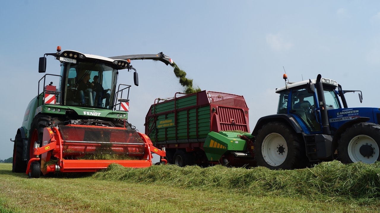De nieuwe Fendt Katana 65 S4 aan het werk! Trekkerweb forage chopper