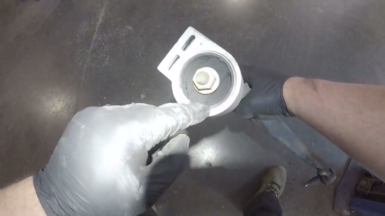 2010 GMC Terrain SLT Front Lower Control Arm Replacement
