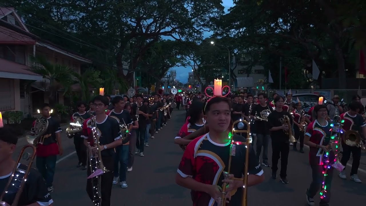 Uptown Funk [Parade of Lights - HIBALAG 2025 Opening]- Silliman University Band