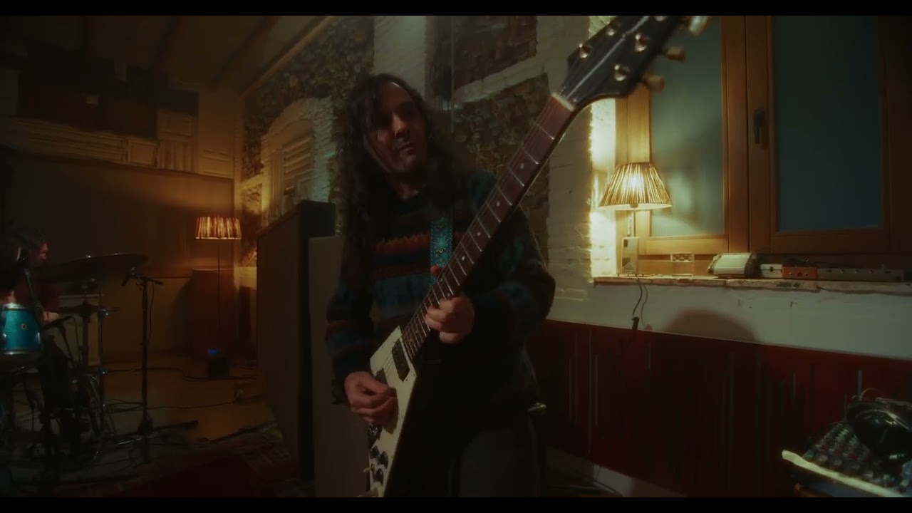 Las sesiones en el Cobertizo -Esperanto- Adelante