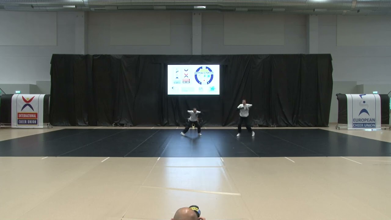 24 ECU (P) J.D.H (ECL) CHEERLEADING KLUB LANA LANA HREŠĆ - PETRA SKELIĆ