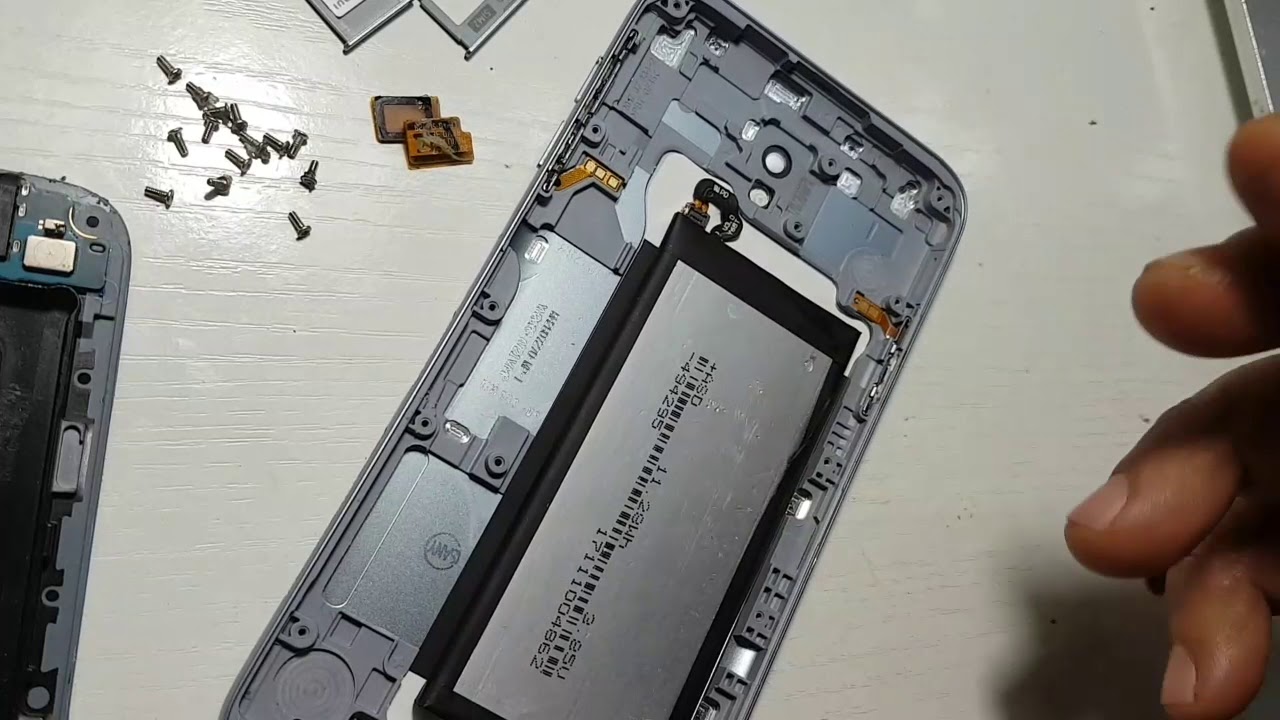 طريقة تغيير البطارية سامسونغ جي ٧برو    j7pro