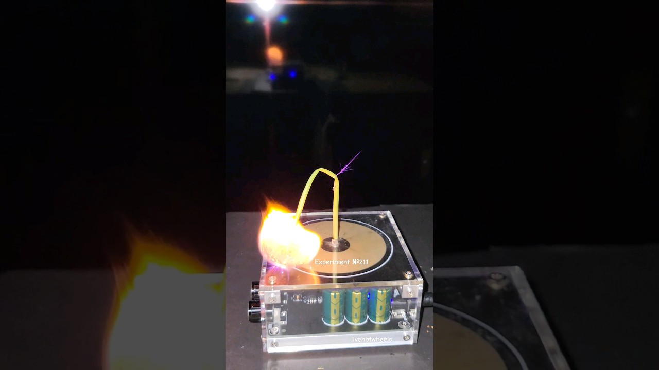 🌻 Music Tesla Coil #experiment #fire #lightning #shorts